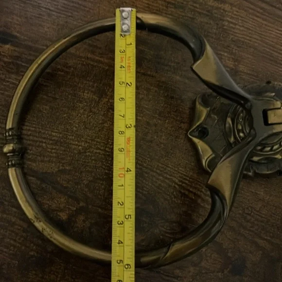 Vintage 1972 Amerock Towel Ring • retro brass bathroom decor • wall • kitchen 70 - Picture 11 of 12